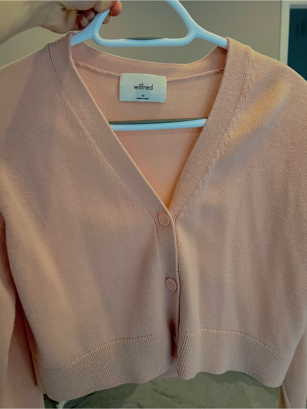 Wilfred Pastel Pink Cropped V-Neck Cardigan